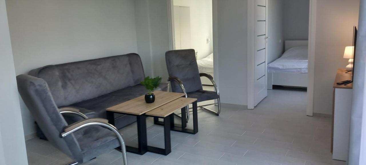 Apartment Mazurskie Wzgorze Bis Z Basenem 1i2 Rydzewen